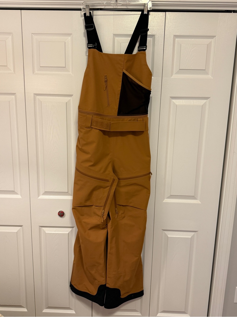 Women’s Backcountry Goretex Ski/Snowboard Bibs Size XL